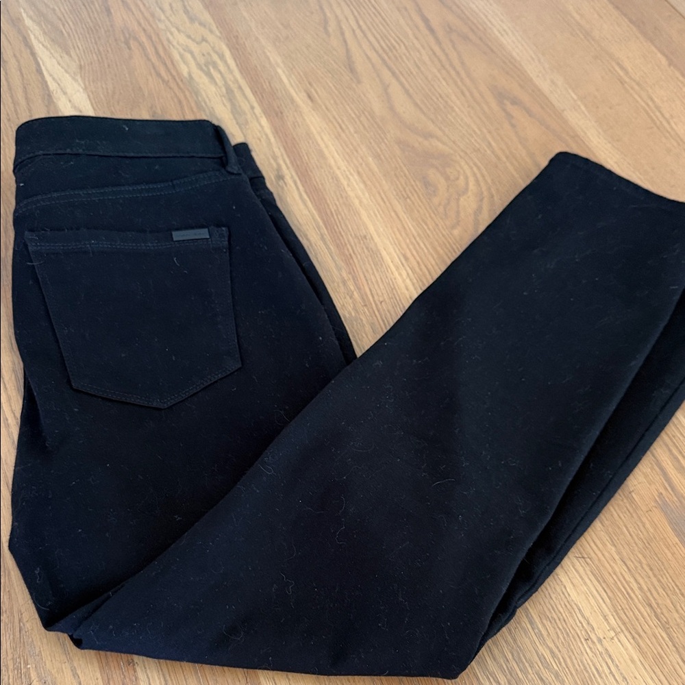 White House Black Market Straight Leg Jeans in Black